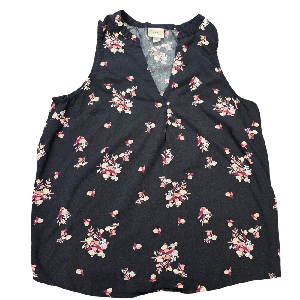 A‎ New Day Floral Sleeveless Blouse Women's Size S Black V-Neck Rayon Blouse